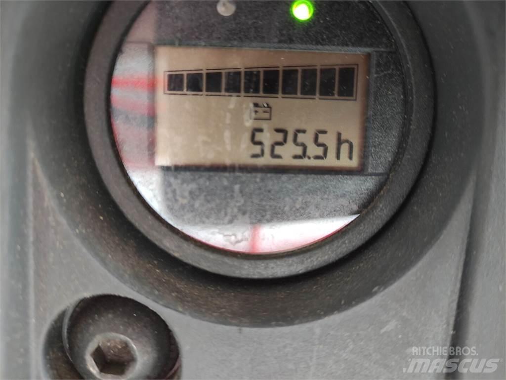 Still EXD 18K Rankiniai vėžimėliai