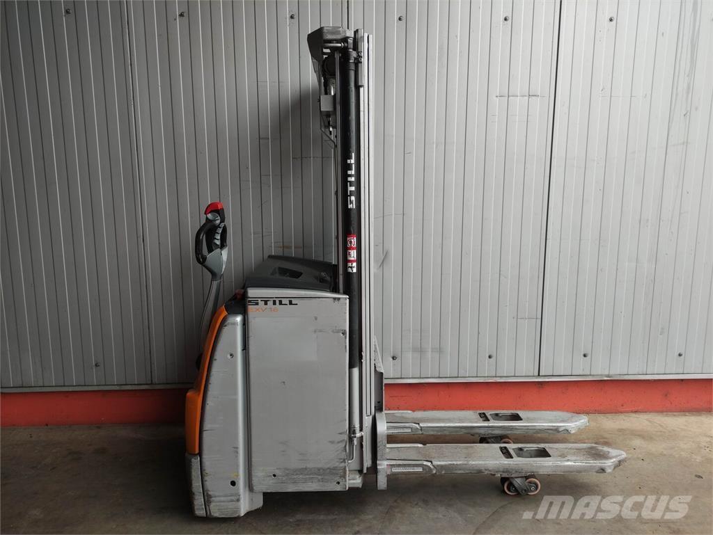 Still EXV 16i Rankiniai vėžimėliai