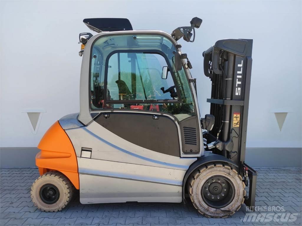Still RX60-50/600 Elektriniai šakiniai krautuvai