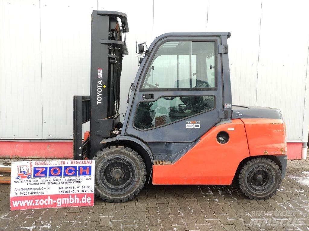 Toyota 40-8FD50N Dyzeliniai krautuvai