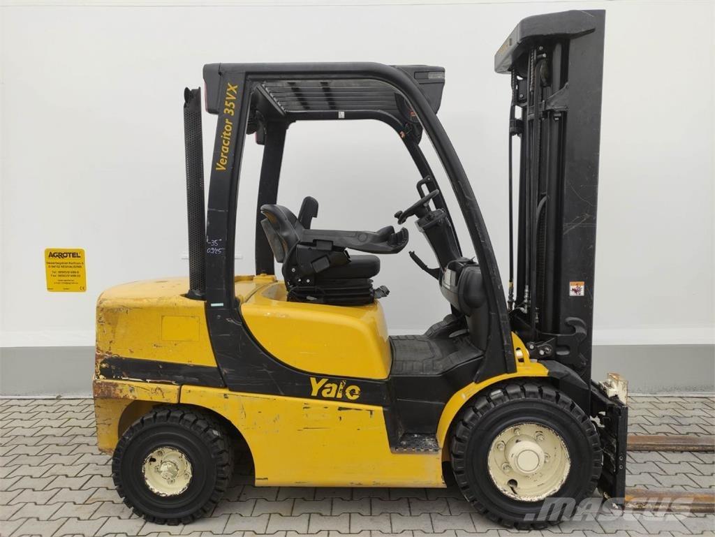 Yale GDP35VXE2445 Dyzeliniai krautuvai