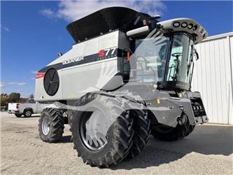 Gleaner S77
