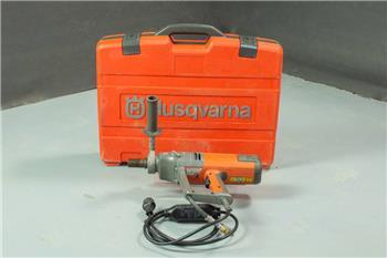 Husqvarna DM230