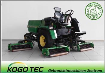 John Deere 3365