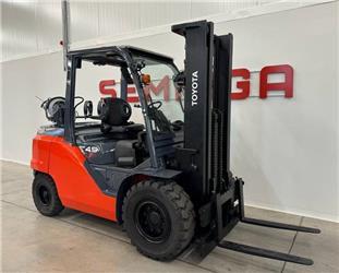 Toyota 10322 -8FG45
