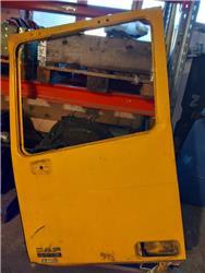 DAF XF95.430 right door