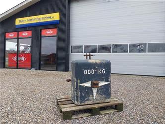 Holsø 800 KG FRONTKLODS