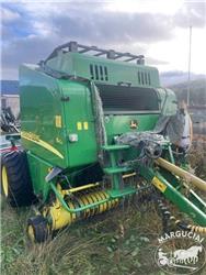 John Deere 578