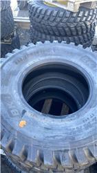 BKT Ridemax IT 696 440/80R24