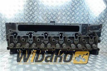 CASE Cylinder head Case 6T-830 3920028