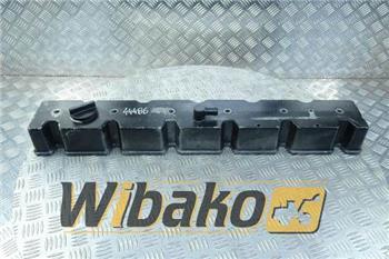 CASE Cylinder head cover Case 6T-830 3930903