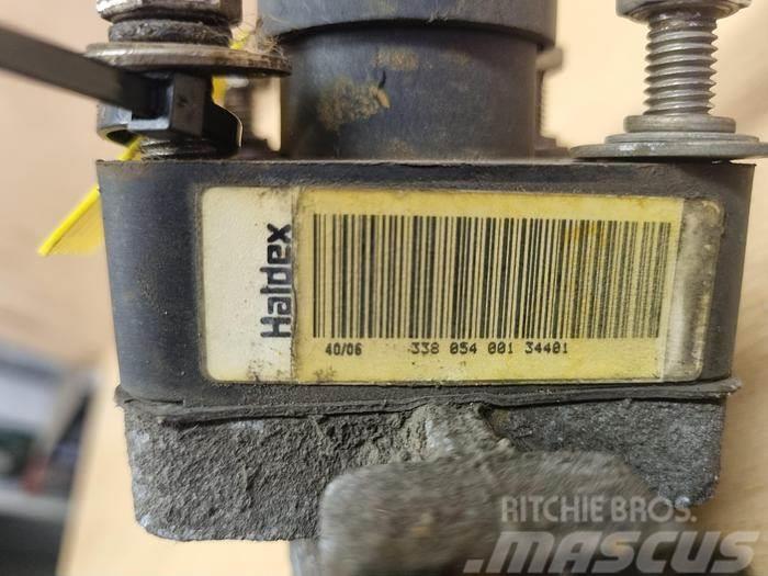 Haldex raise / lower valve 338054001 Kiti priedai