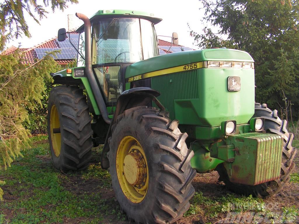 John Deere 4755 Traktoriai