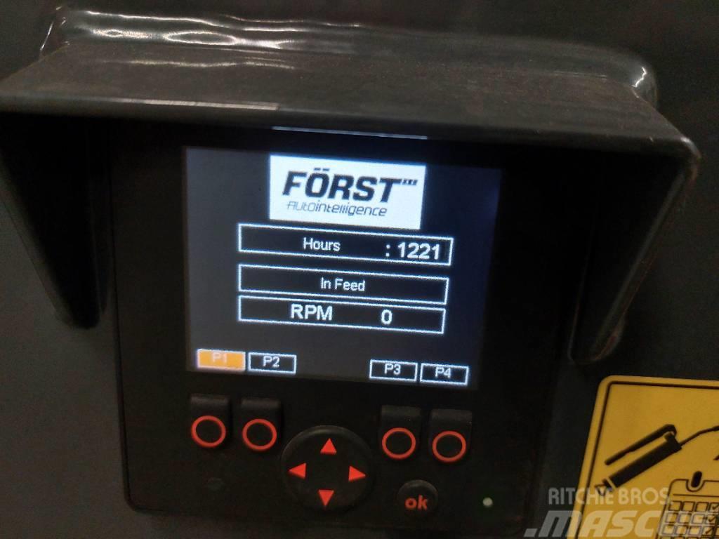 Forst TR8 | 2019 | 1221 Hours Medienos smulkintuvai