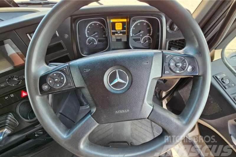 Mercedes-Benz ACTROS 2652 Kita