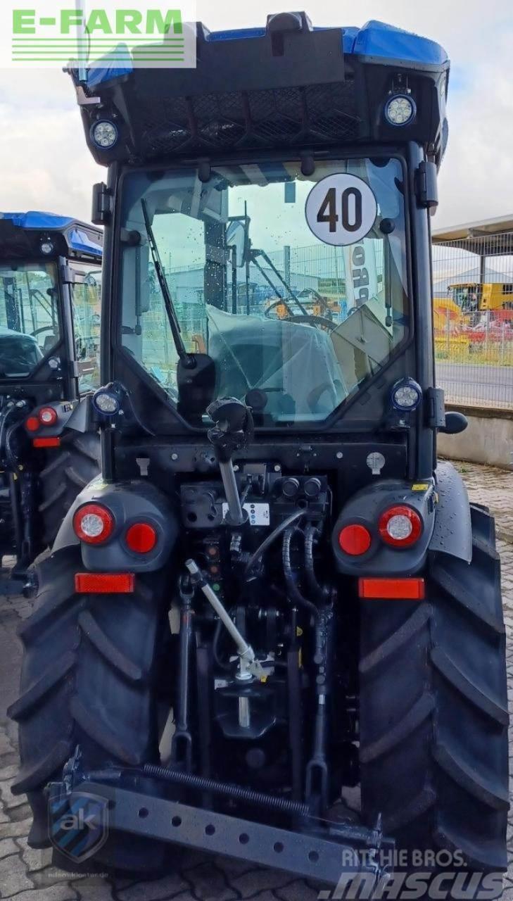 New Holland t4.110vcabstagev Traktoriai