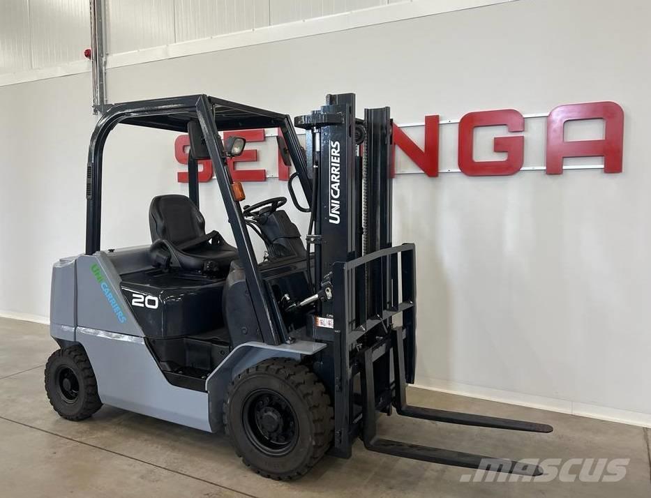 UniCarriers 10074 - FD20T5M-F201 Dyzeliniai krautuvai