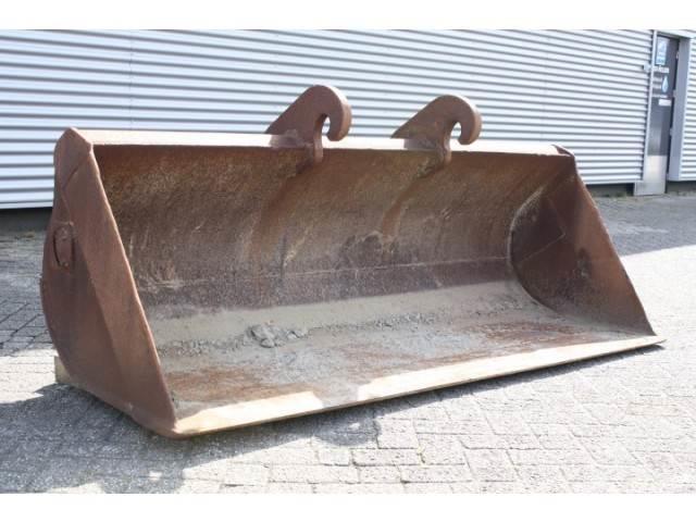  Ditch Cleaning Bucket NG 3 2200 Kaušai