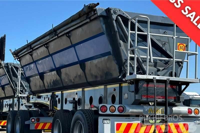 Afrit MAY MADNESS SALE: 2017 AFRIT 40M3 SIDE TIPPER Kitos priekabos
