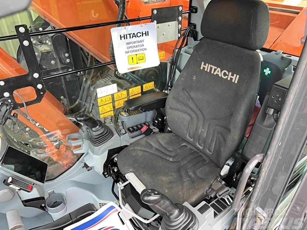 Hitachi ZX225USLC-7 Vikšriniai ekskavatoriai