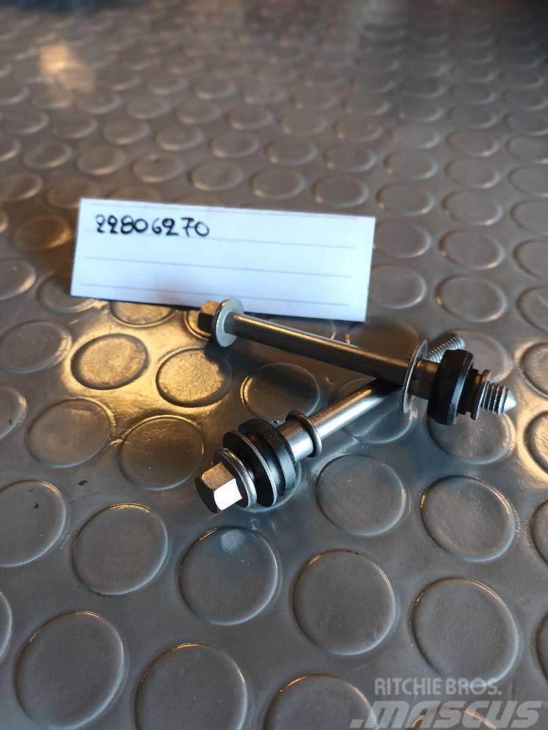 Volvo SCREW 22806270 Other components