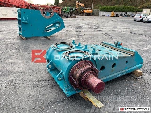  Powerscreen/Pegson 44×28 Mainframe and Swing Jaw S Trupintuvai