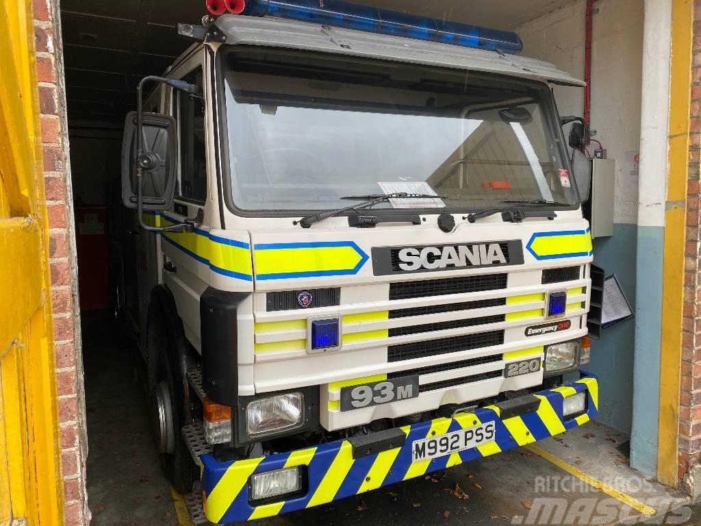 Scania 93 M 220 Gaisrinės