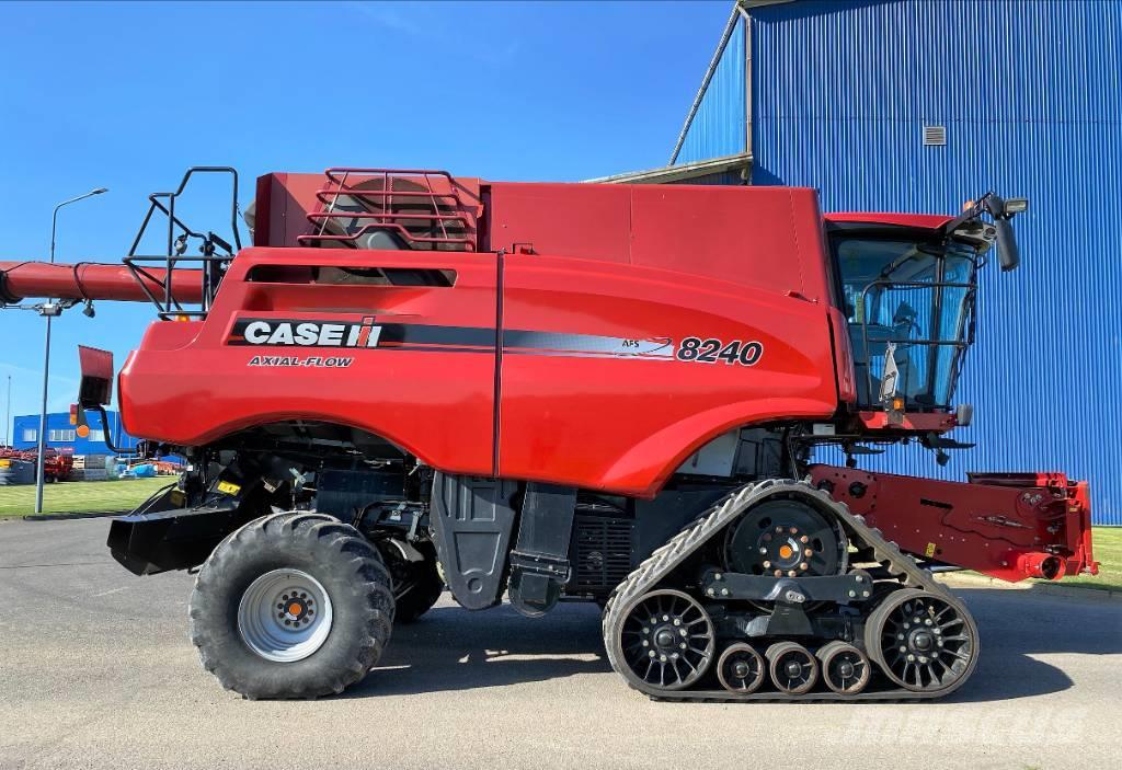 Case IH 8240 Derliaus nuėmimo kombainai