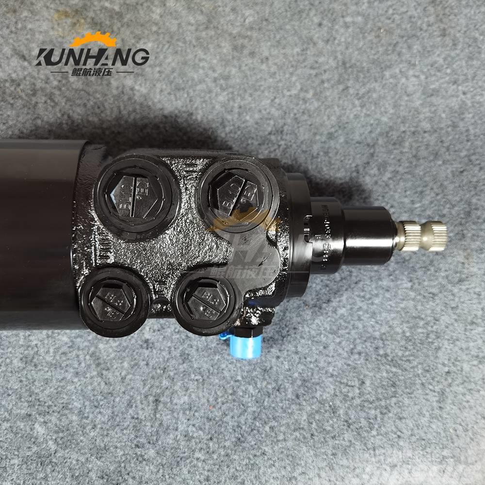 Komatsu 561-40-83300  steering valve HD785 steering valve Hidraulikos įrenginiai