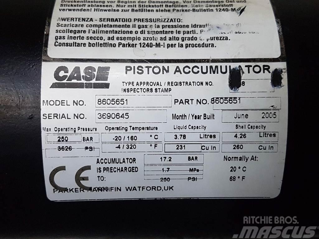 CASE 621D-8605651-Accumulator/Hydrospeicher Hidraulikos įrenginiai