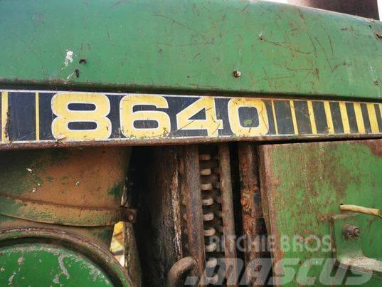 John Deere 8640 1982r Traktoriai