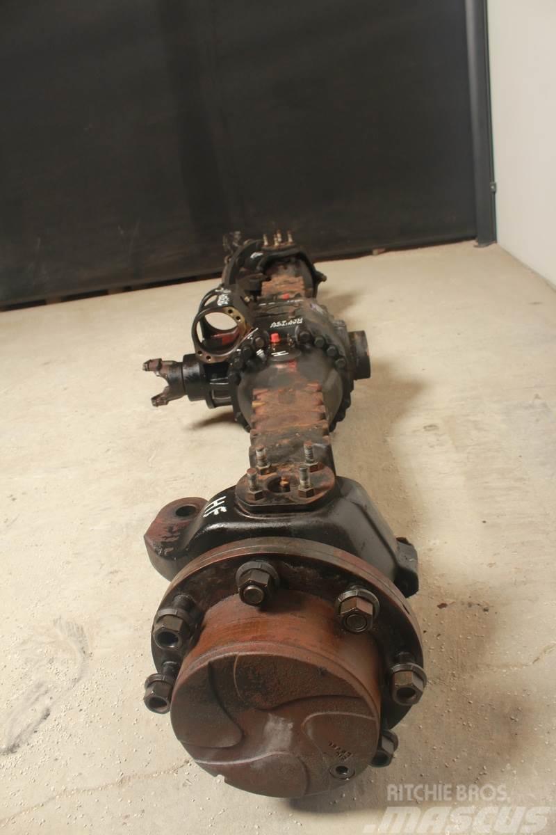 Manitou MLT634 Disassembled front axle Transmisijos