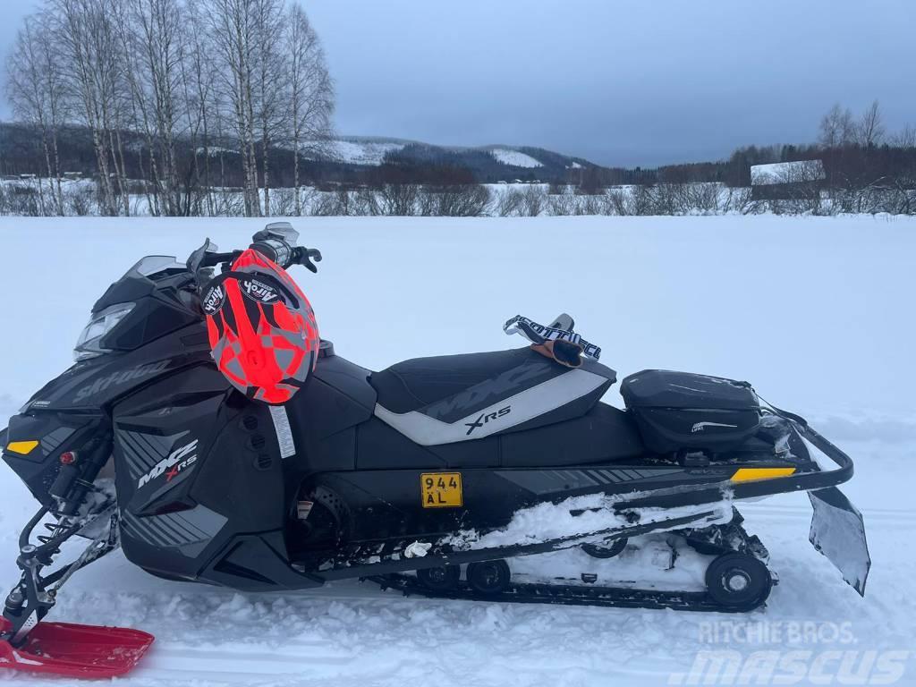 Ski-doo mxz 600 xrs Sniegaeigiai