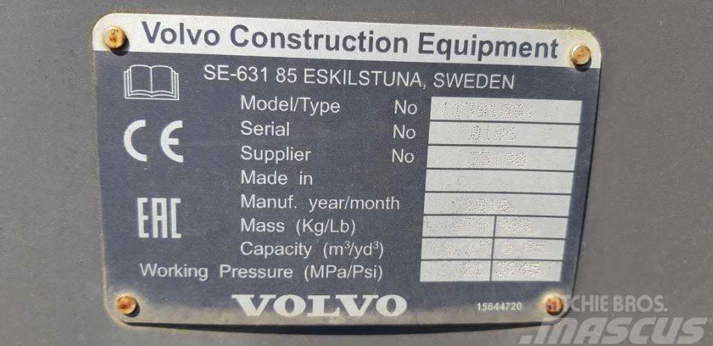 Volvo L20-P 4in1 Schaufel #A-3171 Kaušai