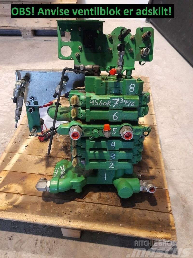 John Deere 9560 R Remote control valve Hidraulikos įrenginiai