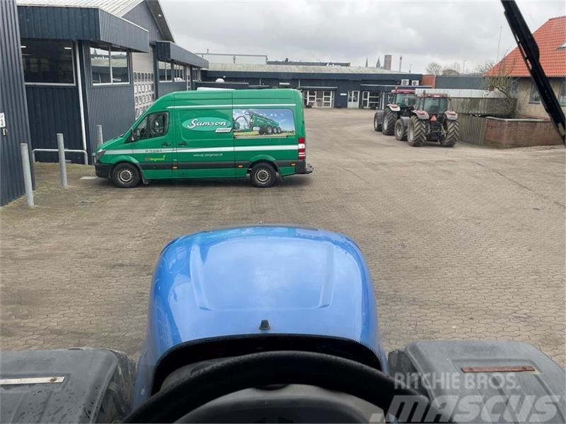 New Holland 8040 Affjedret foraksel Traktoriai