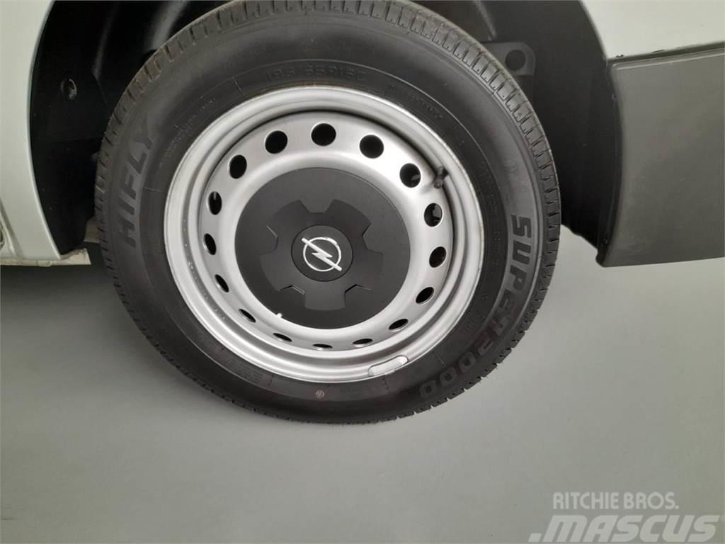 Opel Vivaro 1.9DI Corto 2.7t Combi-6 Krovininiai furgonai