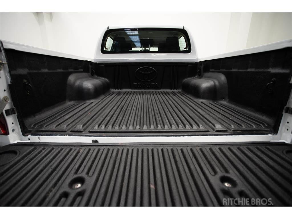 Toyota Hilux Cabina Doble GX Krovininiai furgonai