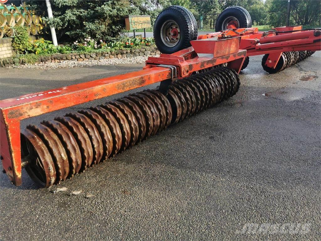 He-Va Tip Roller Volai
