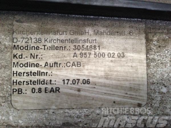 Mercedes-Benz Kühlerpaket Econic A957 500 0203 / A9575000203 Varikliai