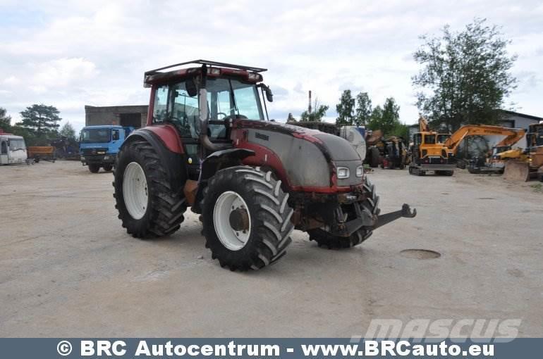 Valtra T190 Traktoriai