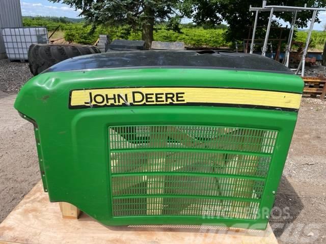 John Deere 1270E engine hoods Važiuoklė ir suspensija