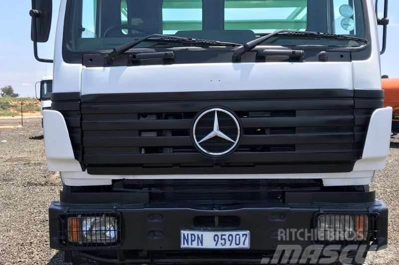 Mercedes-Benz Powerliner Kita