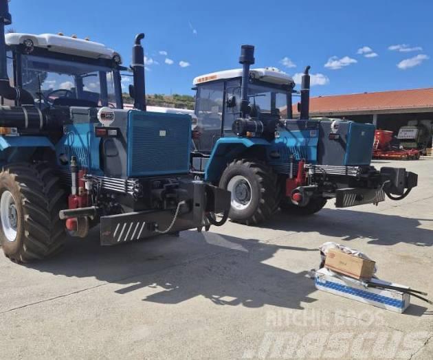  XT3 - shunting tractor ММТ-2M, ХТЗ-150К-09 tractor Kita