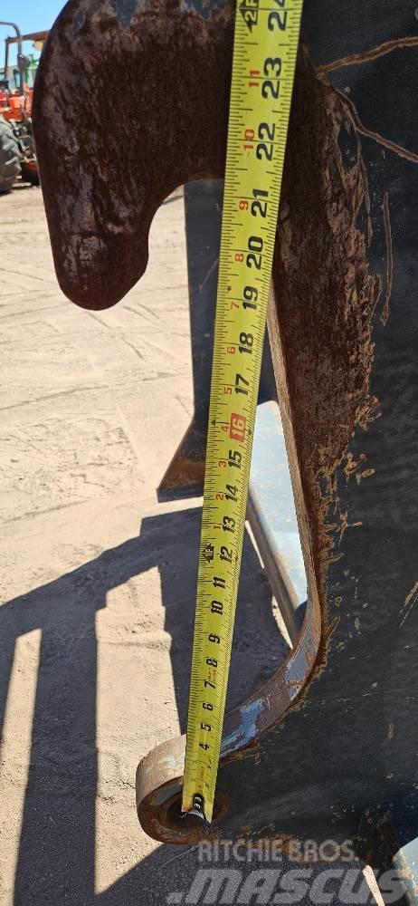  8 foot Loader Forks Kiti naudoti statybos komponentai