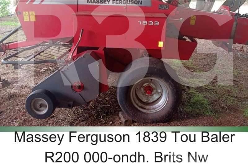 Massey Ferguson 1839 - twine Kita