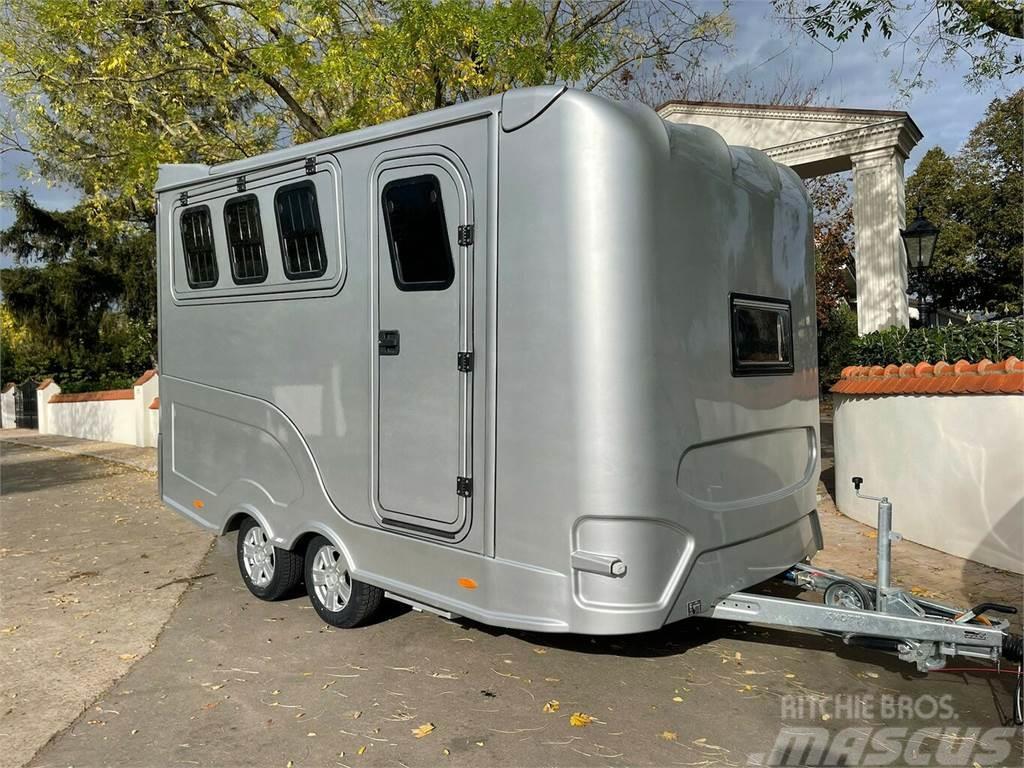  Steinsberger 3-Pferde mit Wohnung neues Modell Kita