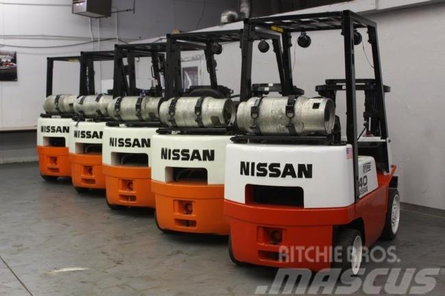 Nissan KCPH02A20PV Šakiniai krautuvai - Kita