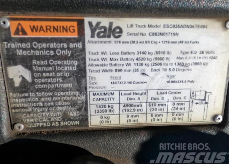 Yale ESC035AC Elektriniai šakiniai krautuvai
