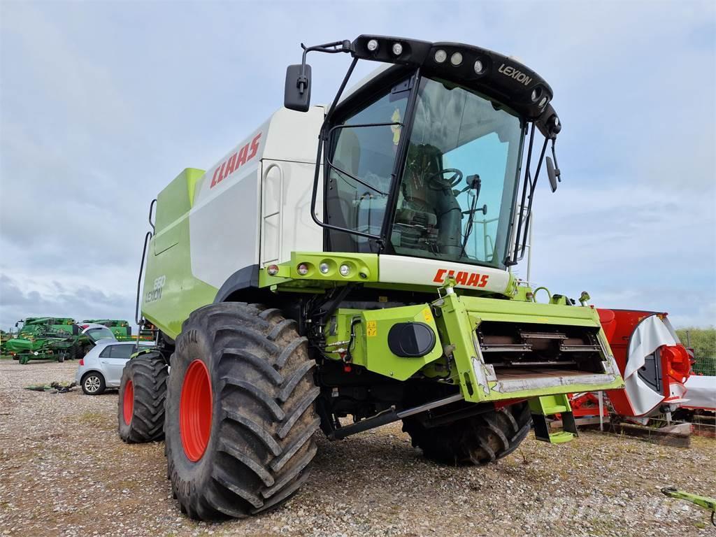 CLAAS Lexion 660 Derliaus nuėmimo kombainai